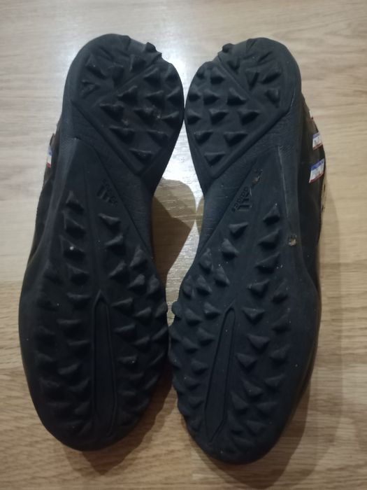 Сороконожки Адидас предатор