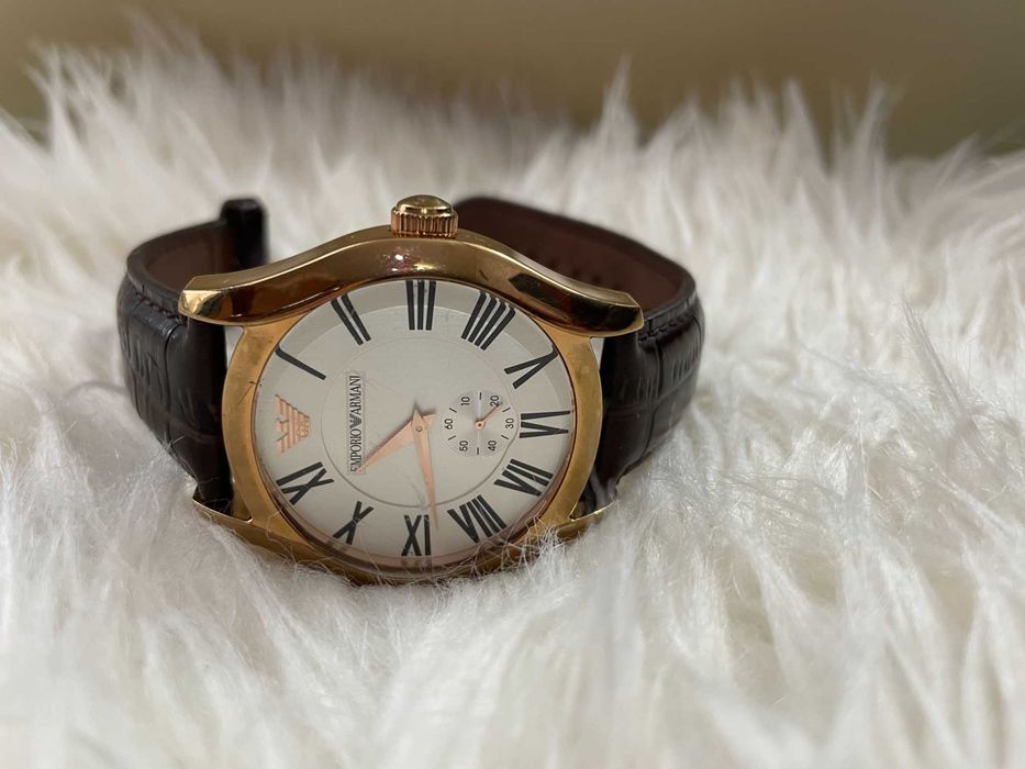 Emporio Armani Gold AR-0677 Quartz  42 mm