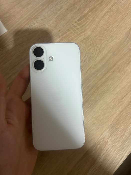 Iphone 16 stare buna