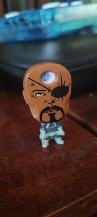 Игрушки киндер сюрприз