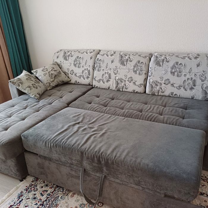 Продаю диван б/у