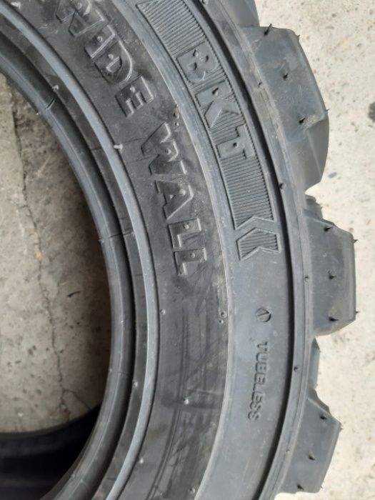 Cauciucuri noi industriale 27x8.5-15 BKT 8PR Anvelope de bobcat JCB