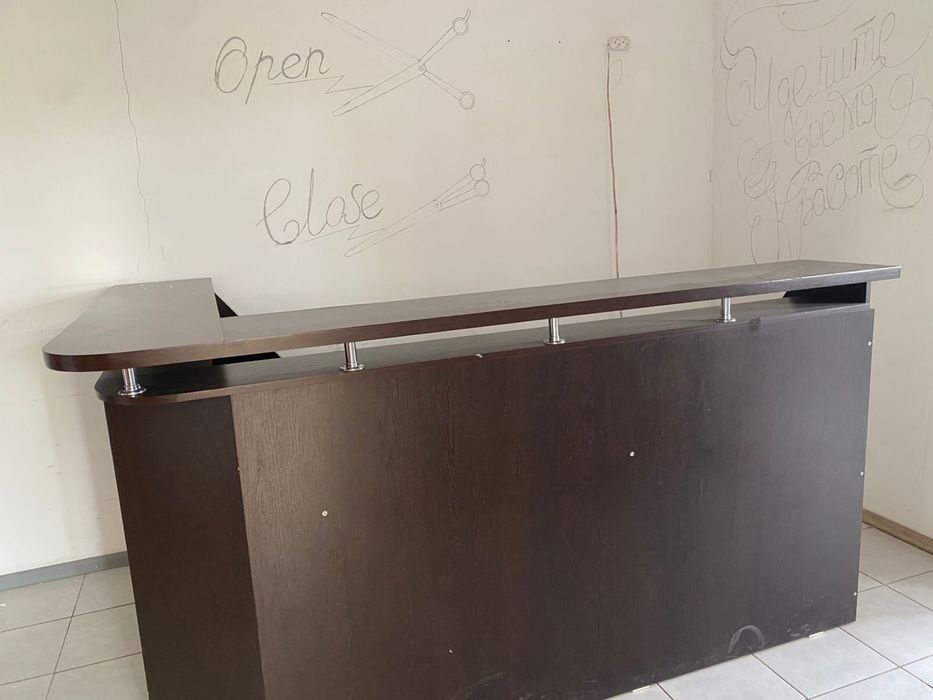 Ресепшен (стойка администратора)