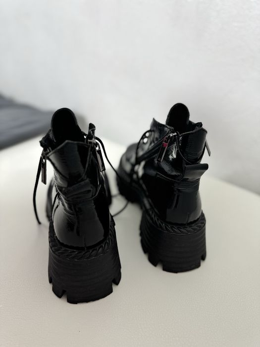 Весенние ботинки 38-39 размер