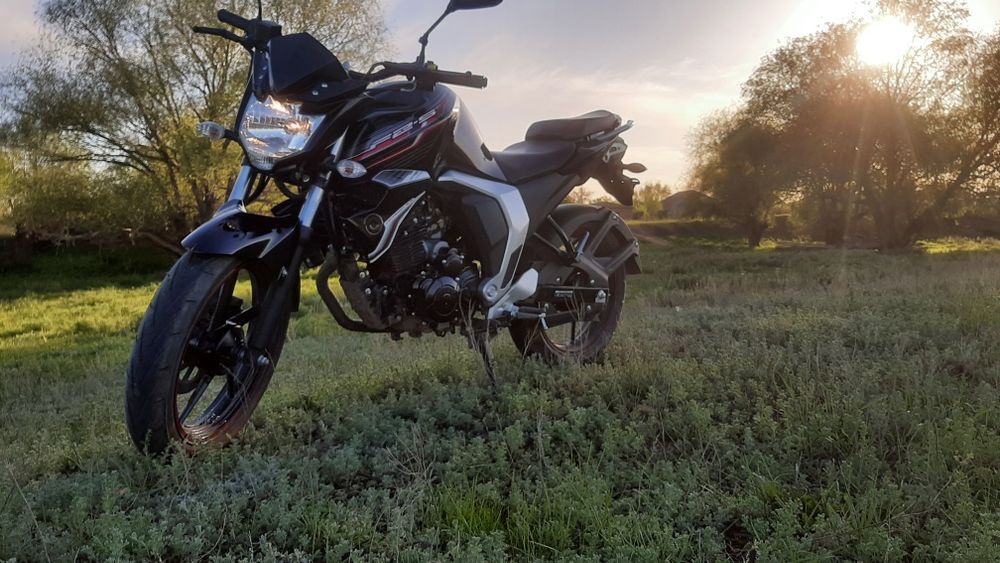 Продам мотоцикл 200 куб