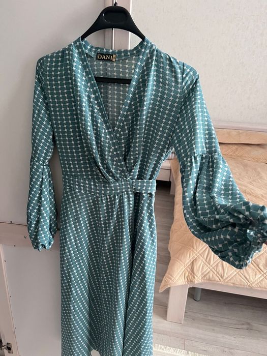 Вечерние платья