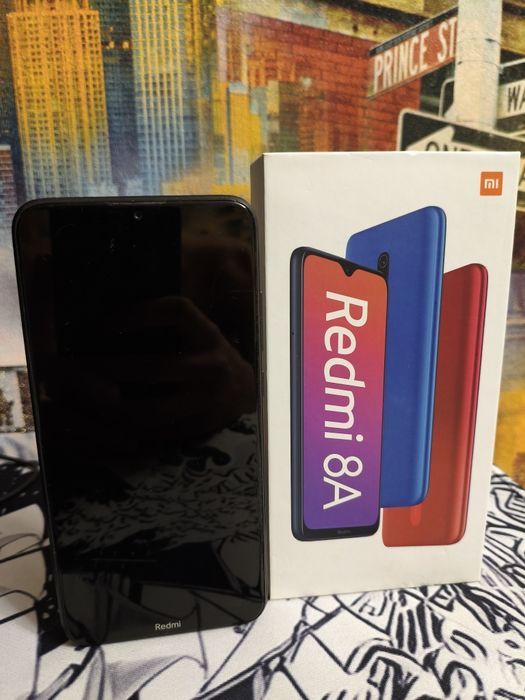 Телефон Xiaomi redmi 8a