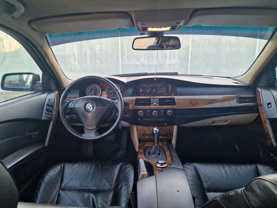 Vand Bmw 525 D Automat