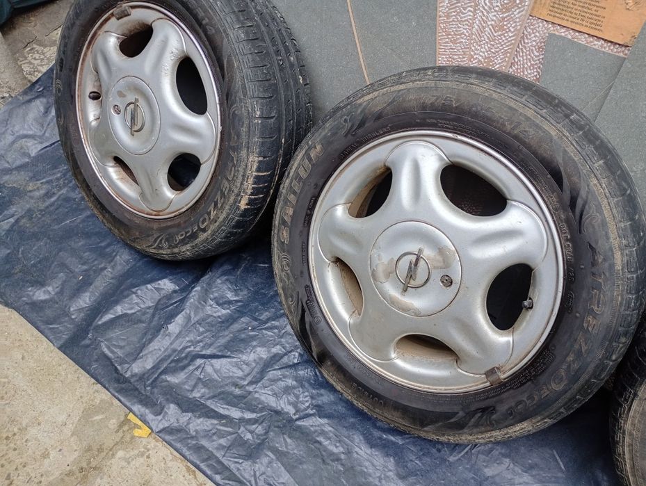 roti echipate cu anvelope de vara opel corsa