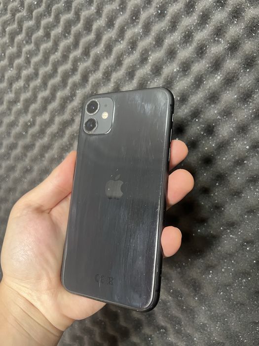 iPhone 11 64GB Negru - Codat Orange - Citește descrierea