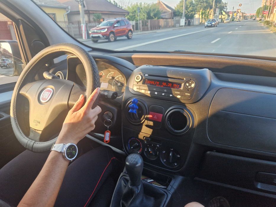 Vand Fiat Fiorino Motor 1.3CDTI , 75cp. din 2011 !!! 180000 km inmatriculata de 7 luni !