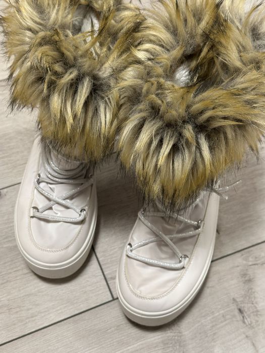 Apreski dama superbe