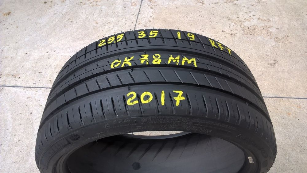 O anvelopa vara 255 35 19 michelin pilot sport 3 run flat cu 7,8 mm