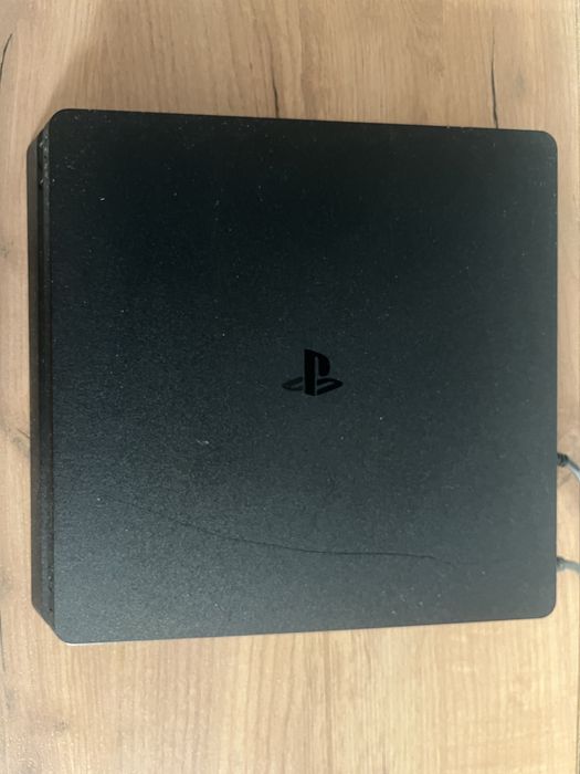 Продам playstation 4