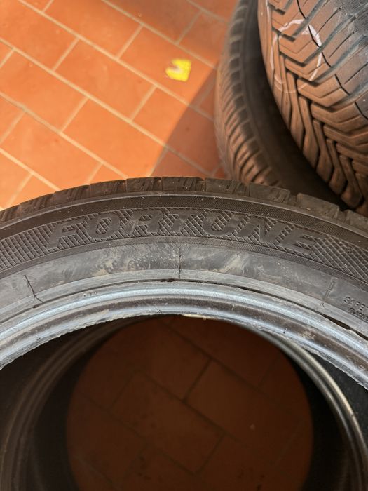vand 4 anvelope dimensiuni diferite
