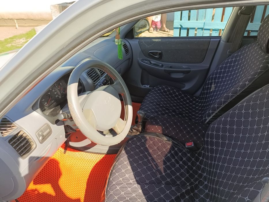 Хундай акцент 2003 1.5