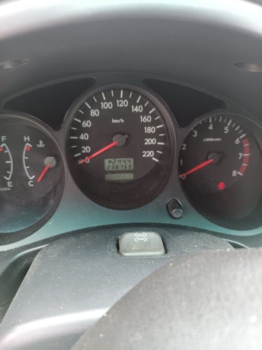 Subaru Forester 2.0 125 к.с