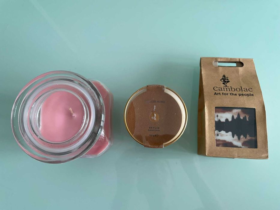 Vand set de 3 lumanari parfumate: Bolsius, English Home si Cambolac