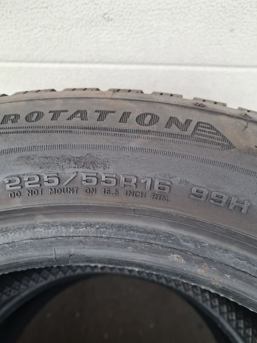 Зимни гуми 2 броя DUNLOP WinterSport5 225 55 R16 дот 3119