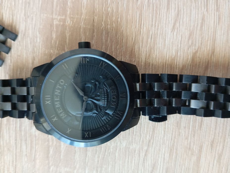 Memento Mori watch Unisex часовник -  Метална верижка (Още Намален)