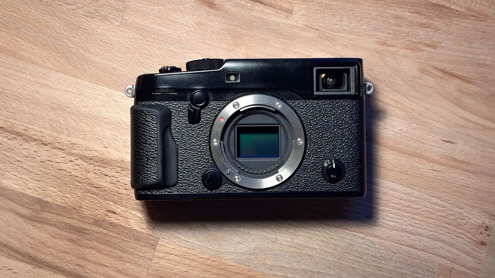 Vand aparat foto Fujifilm XPro 2 + grip + 3 baterii