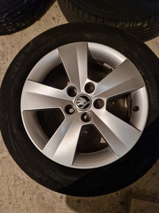 Roti, jante, anvelope Skoda Rapid pe 15