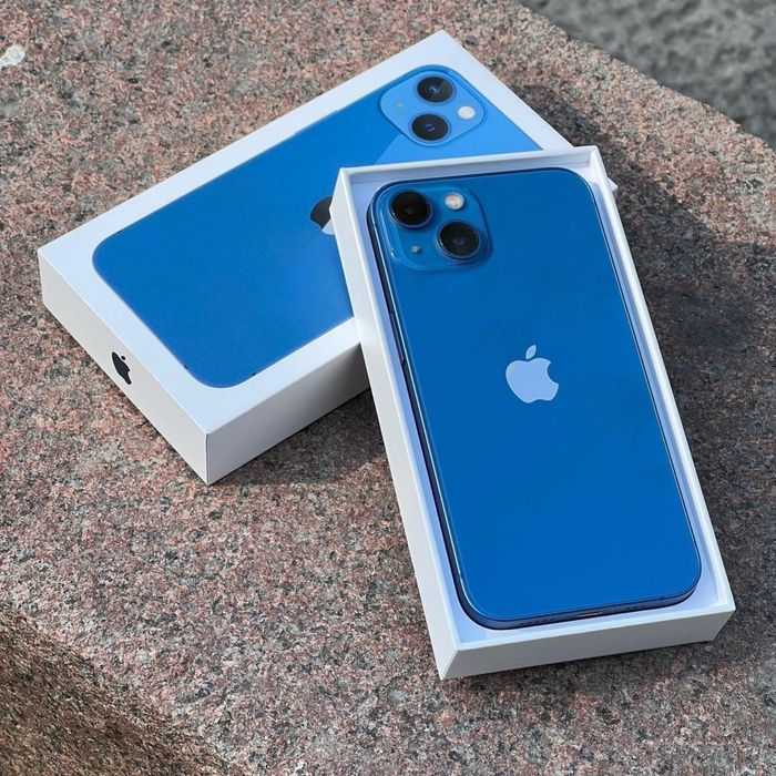 Iphone 13 blue в идеальном состоянии | акум 67% |