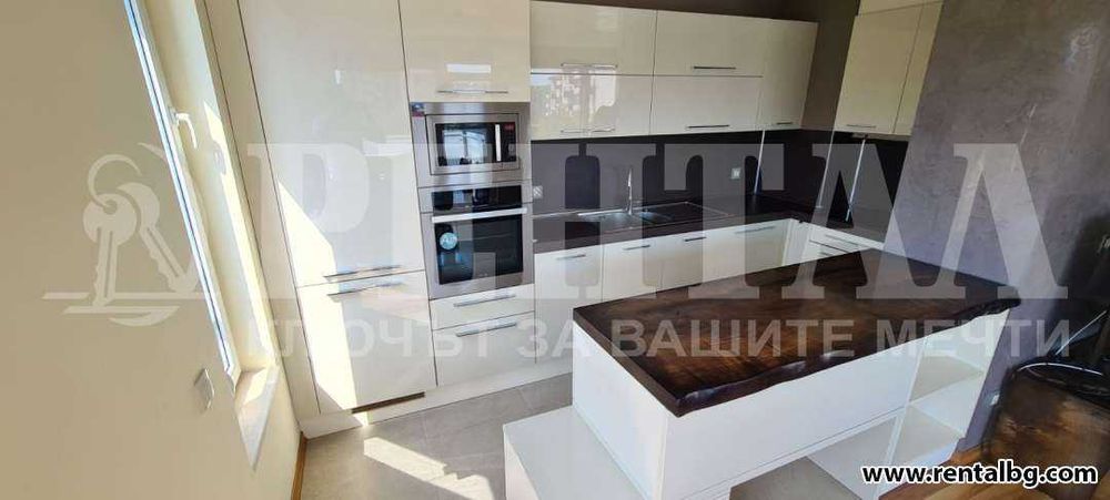 Дава се под наем Многостаен апартамент в Пловдив, Кършияка - 150 кв.м за 850 € - Снимка #2