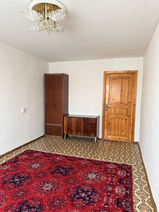 2 комн квартира 8мкр