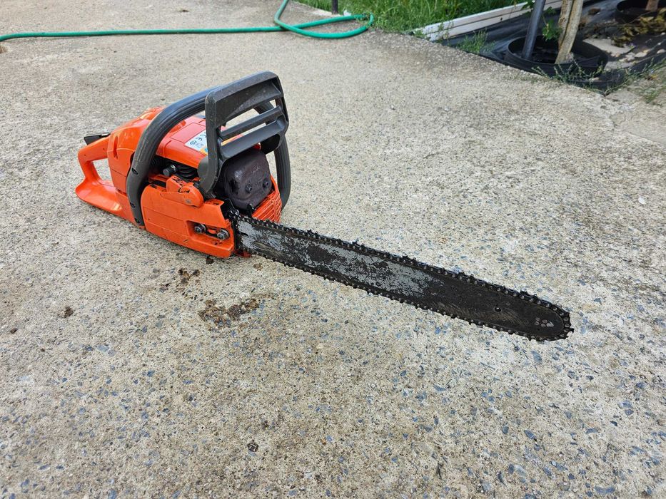 Моторна Резачка HUSQVARNA 345. ПЕРФЕКТНА