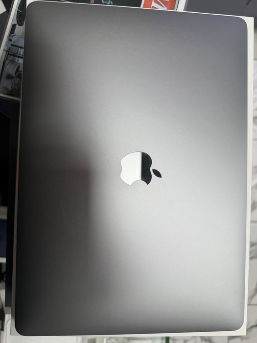 Macbook Air  13 inch M1 256Gb