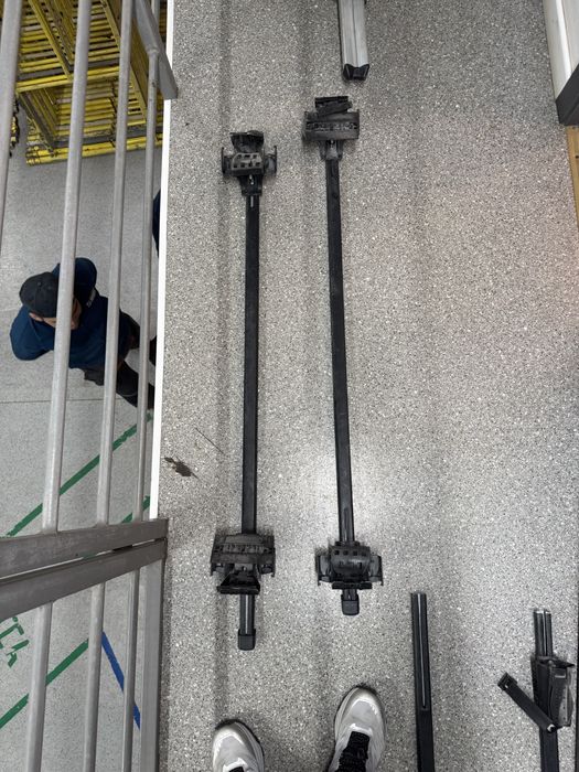 Крепления для машины