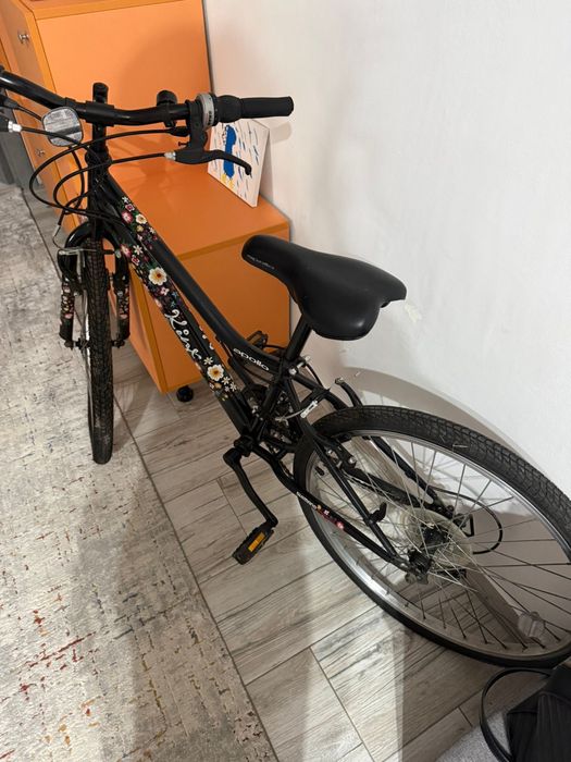Bicicleta de vanzare