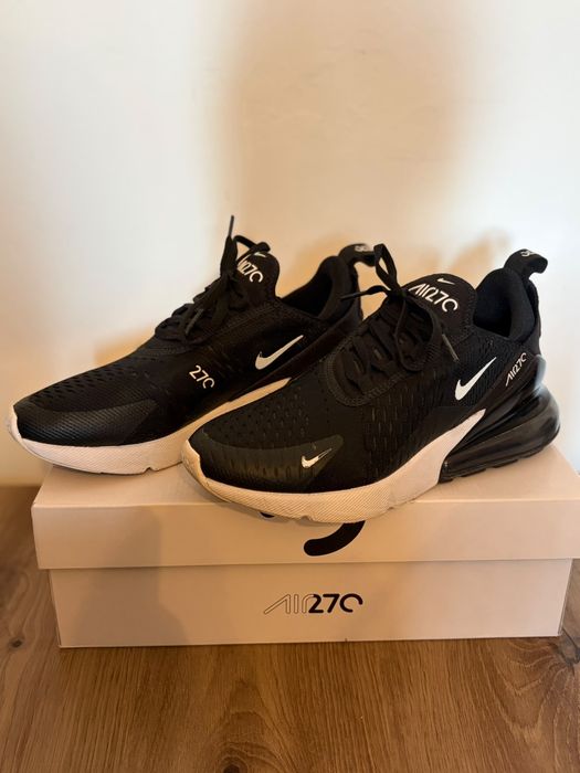 Nike W Air Max 270