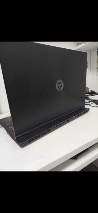 Laptop gaming LENOVO Y 7000