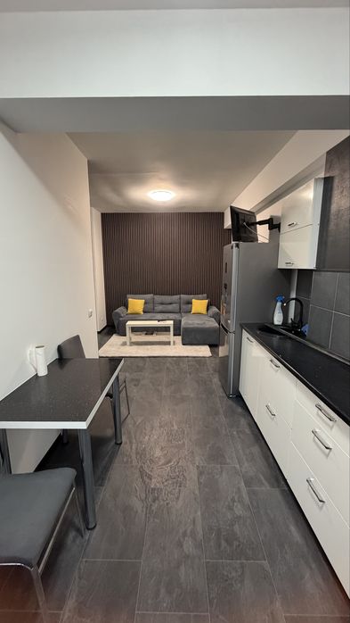 Inchiriez ap 2 camere