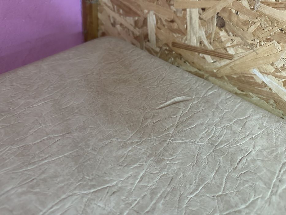 Сгаваема козметична кушетка