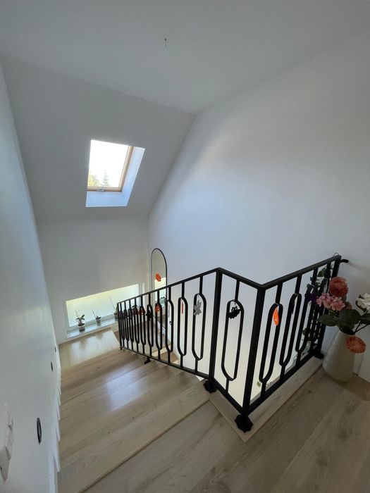 Vila moderna P+1E, cu foisor, beci si garaj, teren 3.000 mp, finisaje premium
