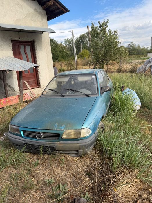 Opel astra 1,6 benzină