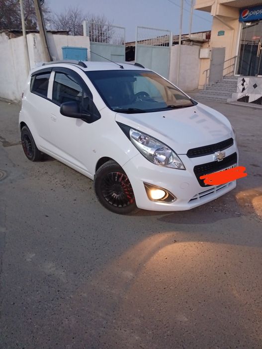 Спарк 3 пазиция сотилади