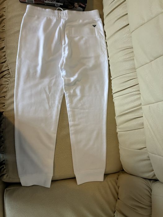 Vand pantaloni emporio armani