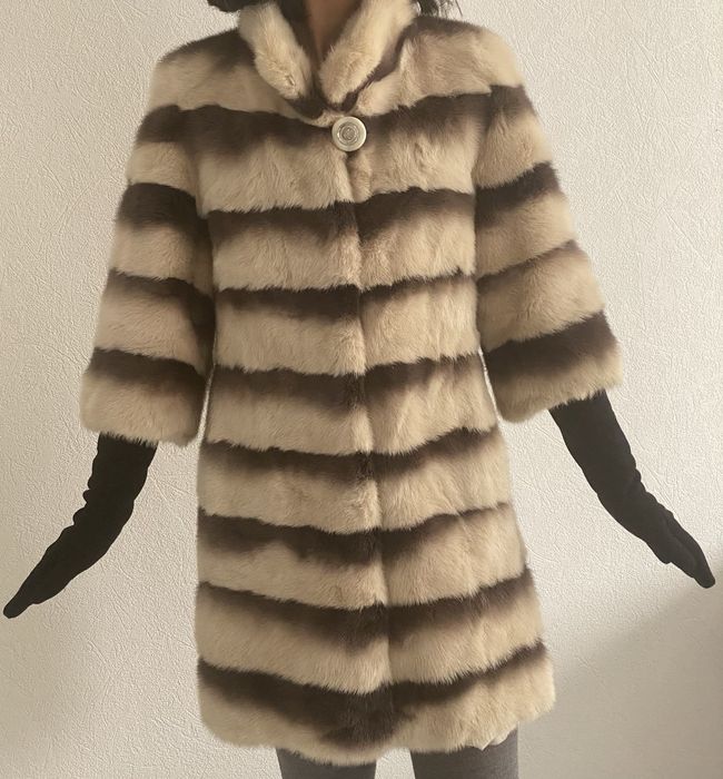 Продам норковую шубу