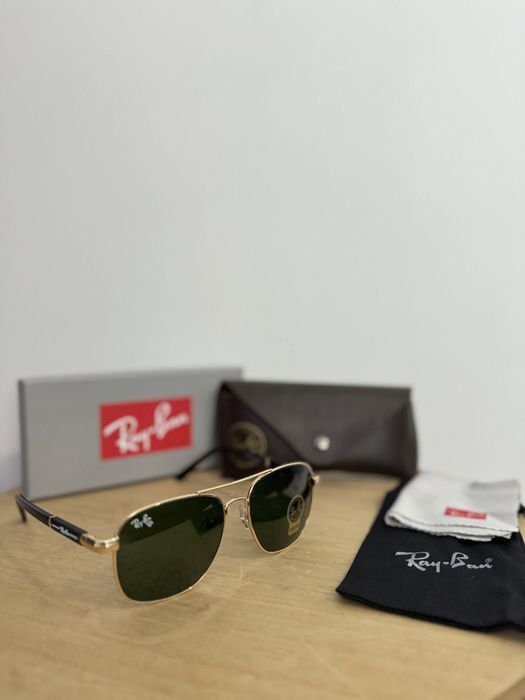 Vand ochelari de soare RayBan 120RON/BUC