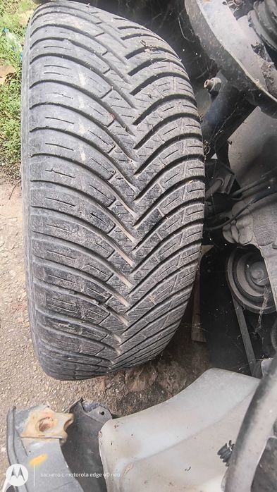 Продавам зимни гуми 195/65/15