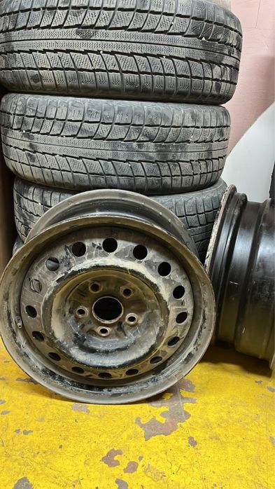215/60/16 ШИНЫ С ДИСКАМИ