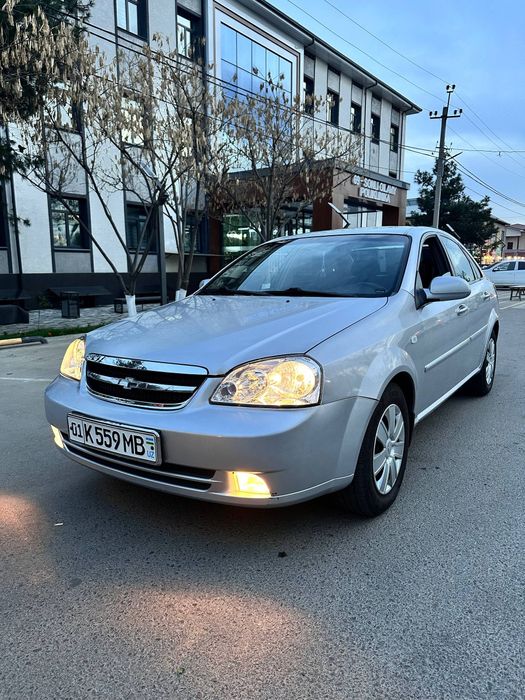 Lasetti 1,8 2010 propan