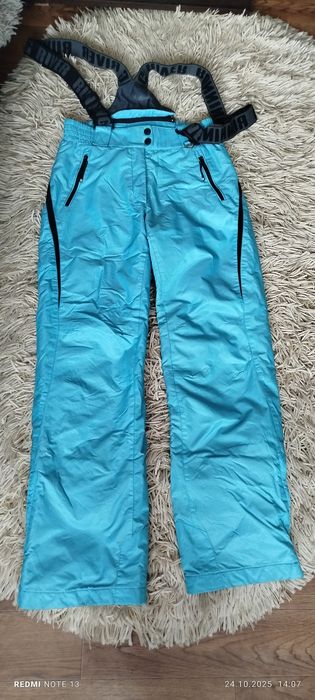 Продам зимнюю куртку