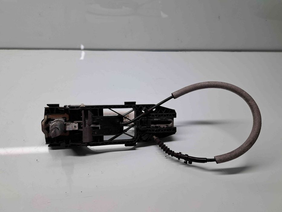 Maner usa dreapta fata Volkswagen Golf 6 (5K1) GTD [Fabr 2009-2013] LB