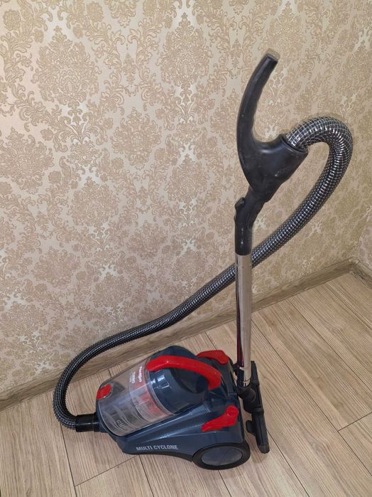 Продам пылесос вакумный