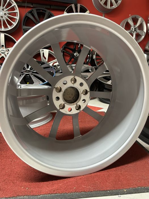 17 цола 5х112 Audi A3  A4 A6 VW Golf 5 6 7 Caddy Passat Skoda